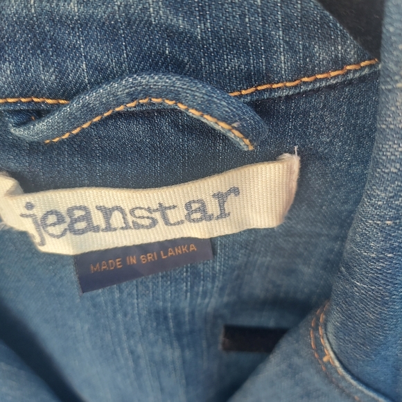 Jeanstar Vintage Distressed Jean Jacket - Picture 6 of 6